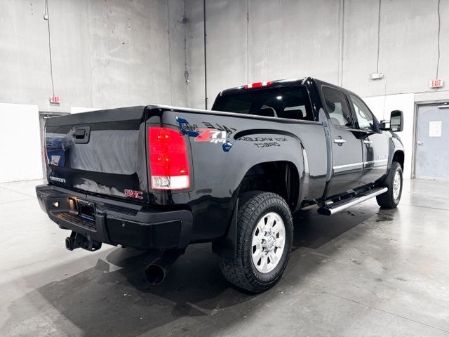 2013 GMC Sierra 2500HD Denali