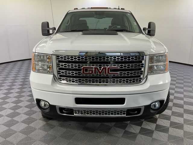 2013 GMC Sierra 2500HD Denali