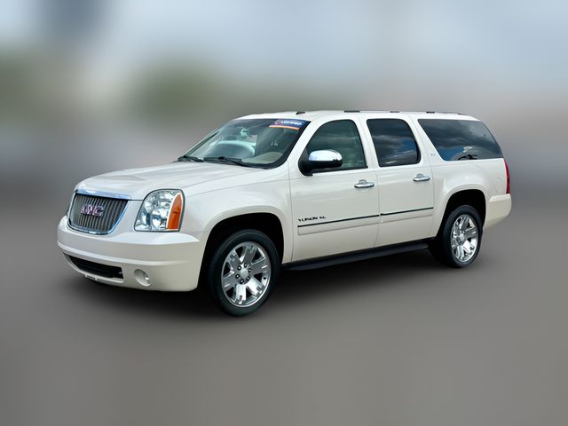 2013 GMC Yukon XL SLT