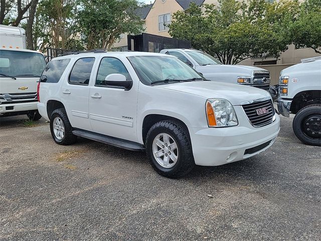 2013 GMC Yukon SLE