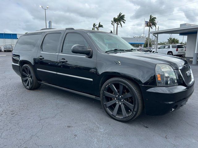 2013 GMC Yukon XL Denali