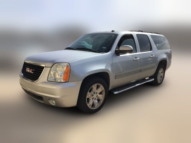 2013 GMC Yukon XL SLE