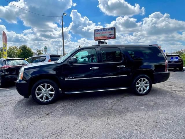 2013 GMC Yukon XL Denali