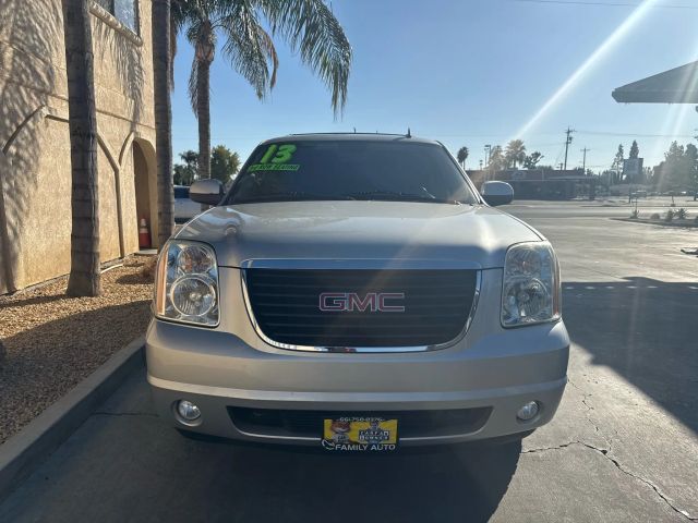 2013 GMC Yukon XL SLT