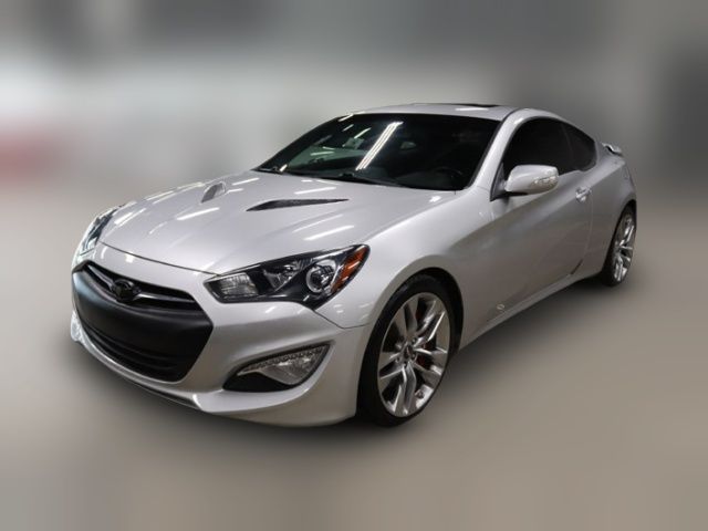 2013 Hyundai Genesis 3.8 Track