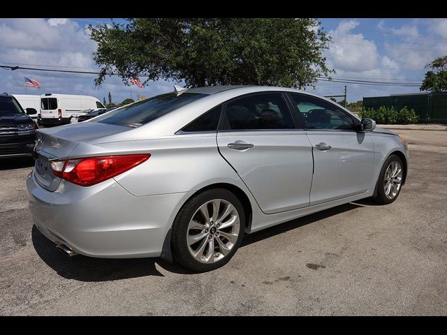 2013 Hyundai Sonata SE