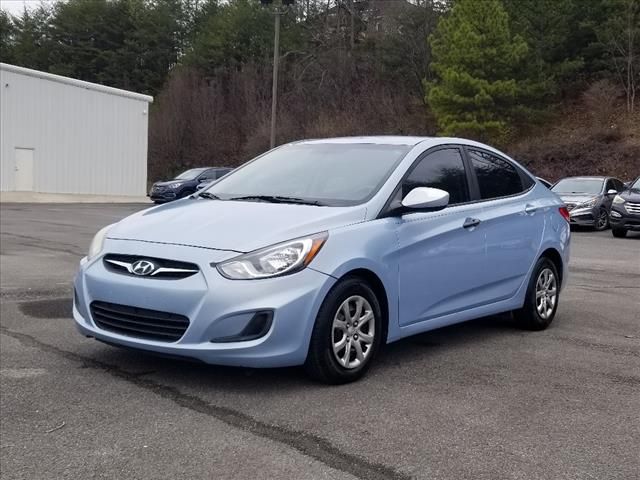 2013 Hyundai Accent GLS