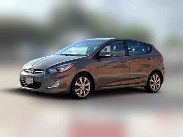 2013 Hyundai Accent SE