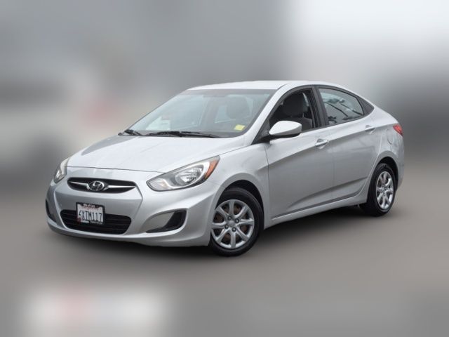 2013 Hyundai Accent GLS