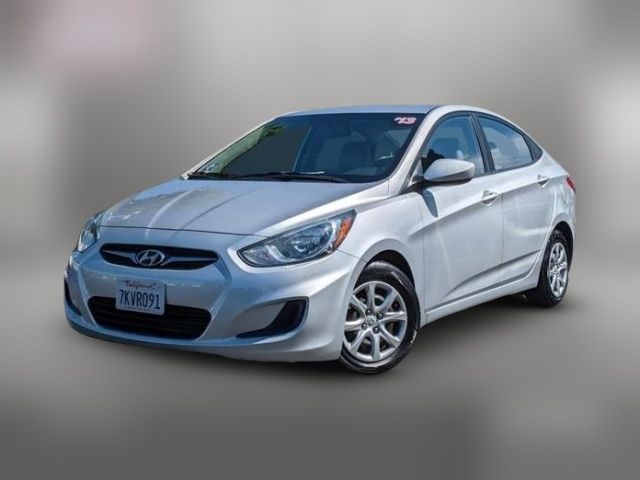 2013 Hyundai Accent GLS