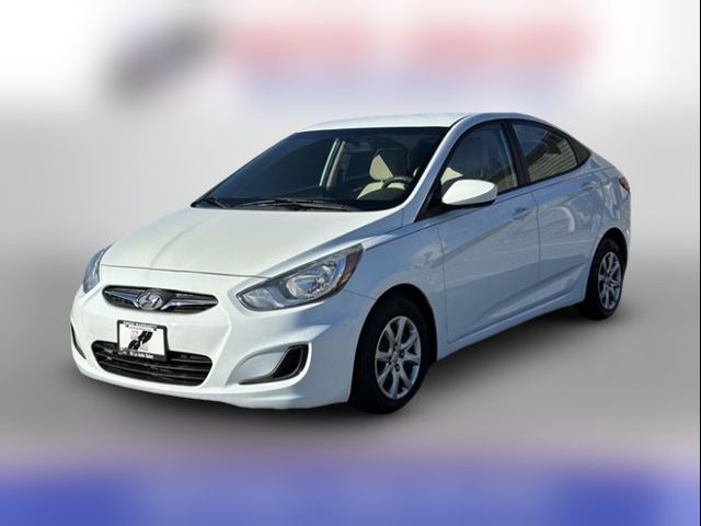 2013 Hyundai Accent GLS