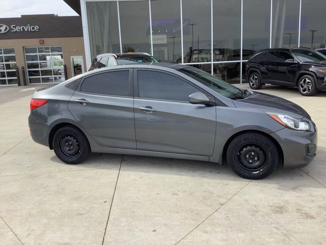 2013 Hyundai Accent GLS