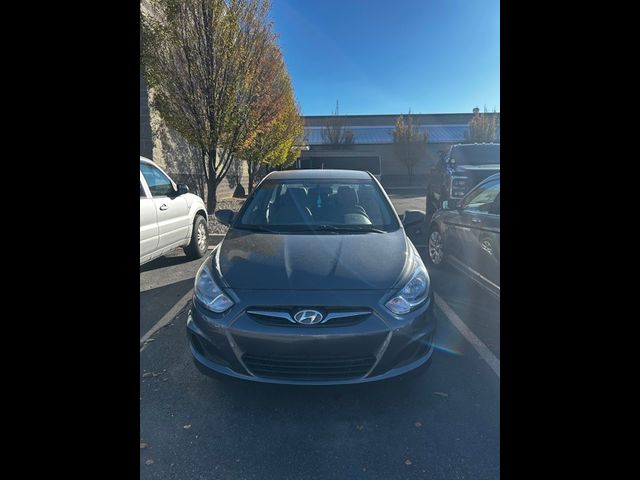 2013 Hyundai Accent GLS