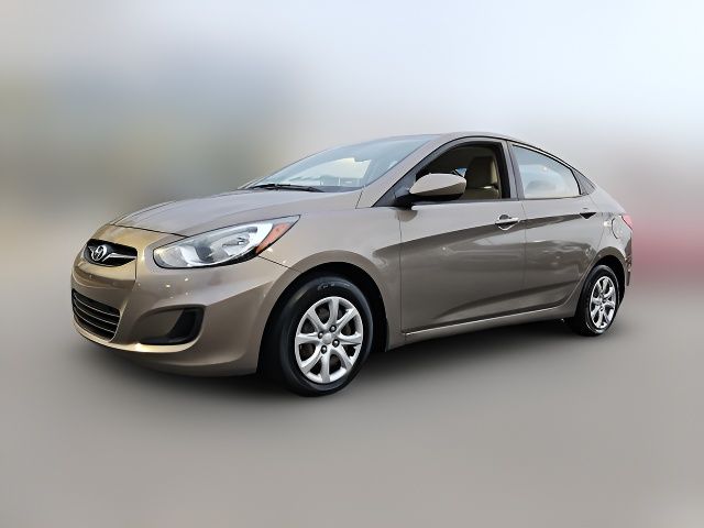 2013 Hyundai Accent GLS