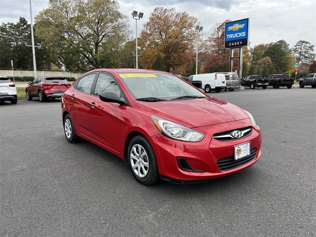 2013 Hyundai Accent GLS