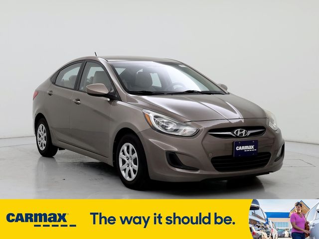 2013 Hyundai Accent GLS