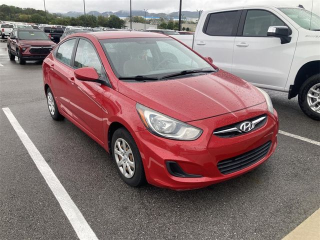 2013 Hyundai Accent GLS