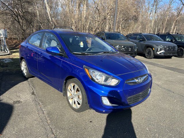 2013 Hyundai Accent GLS