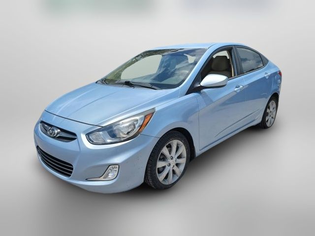2013 Hyundai Accent GLS