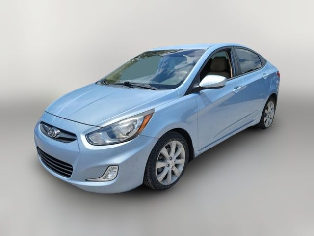 2013 Hyundai Accent GLS