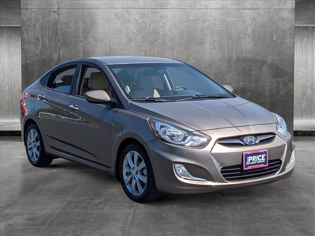 2013 Hyundai Accent GLS