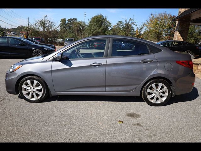 2013 Hyundai Accent GLS