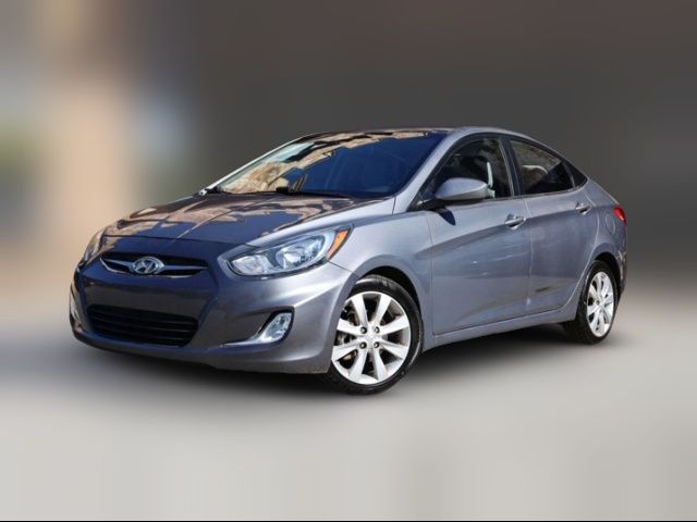 2013 Hyundai Accent GLS