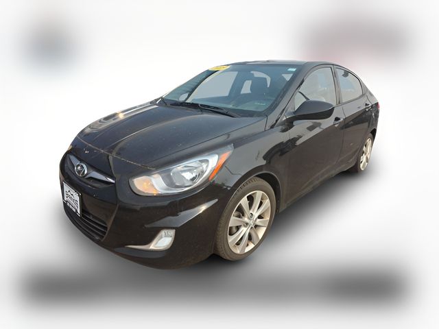 2013 Hyundai Accent GLS