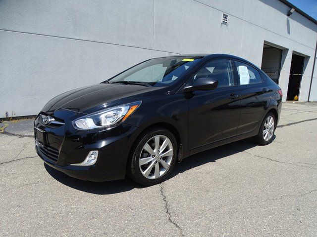 2013 Hyundai Accent GLS