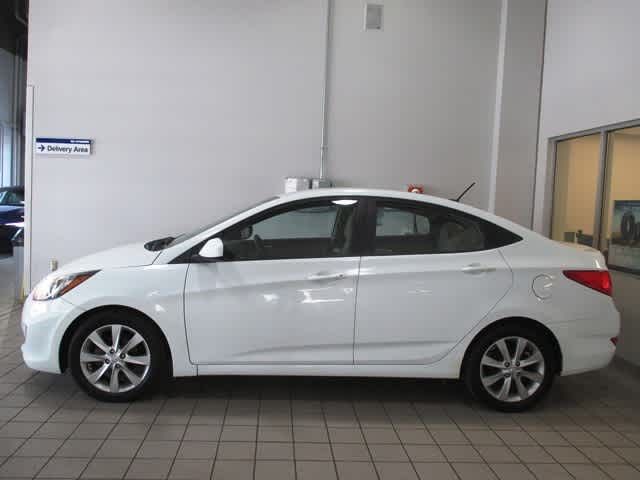 2013 Hyundai Accent GLS