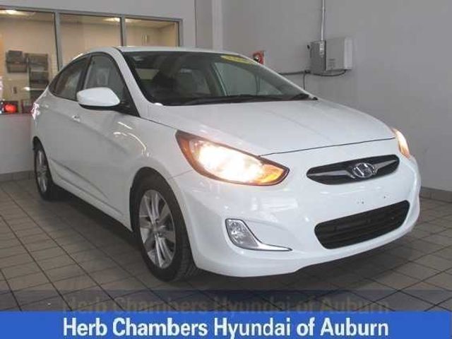 2013 Hyundai Accent GLS