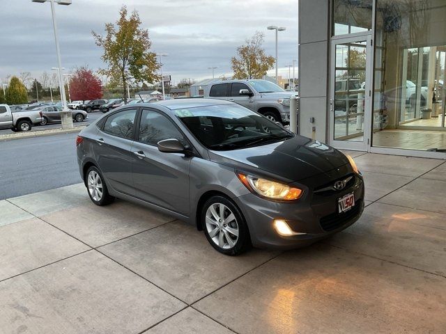 2013 Hyundai Accent GLS