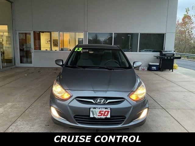 2013 Hyundai Accent GLS