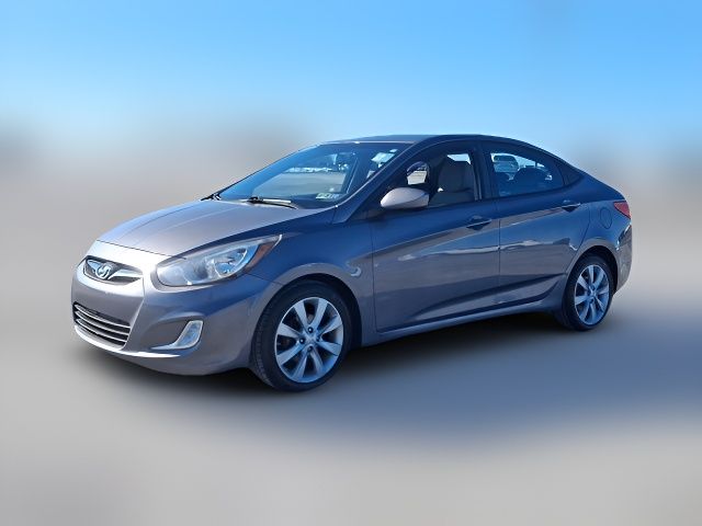 2013 Hyundai Accent GLS