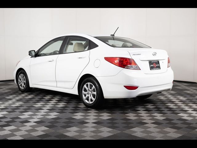 2013 Hyundai Accent GLS