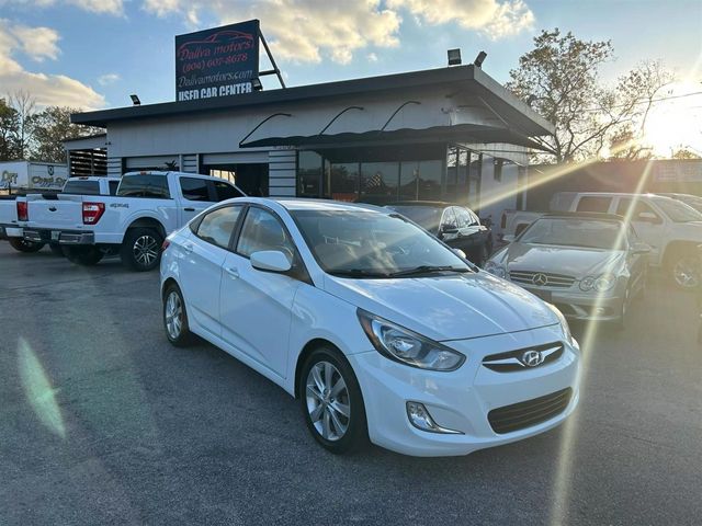 2013 Hyundai Accent GLS