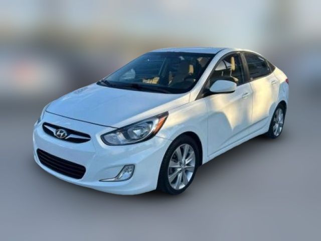 2013 Hyundai Accent GLS