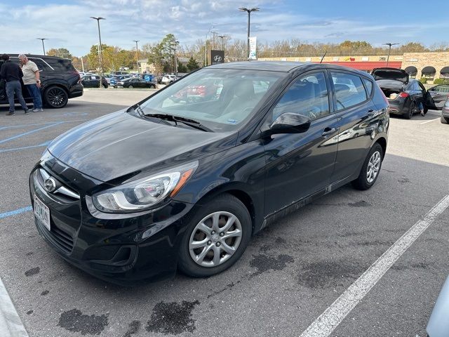 2013 Hyundai Accent GS