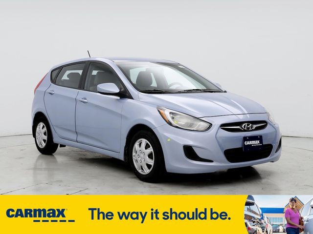 2013 Hyundai Accent GS