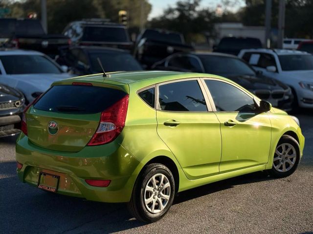 2013 Hyundai Accent GS