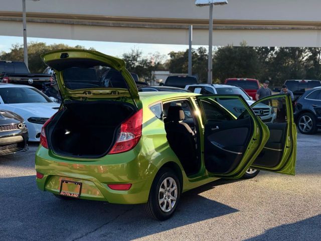 2013 Hyundai Accent GS