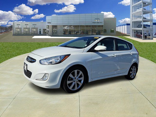 2013 Hyundai Accent SE