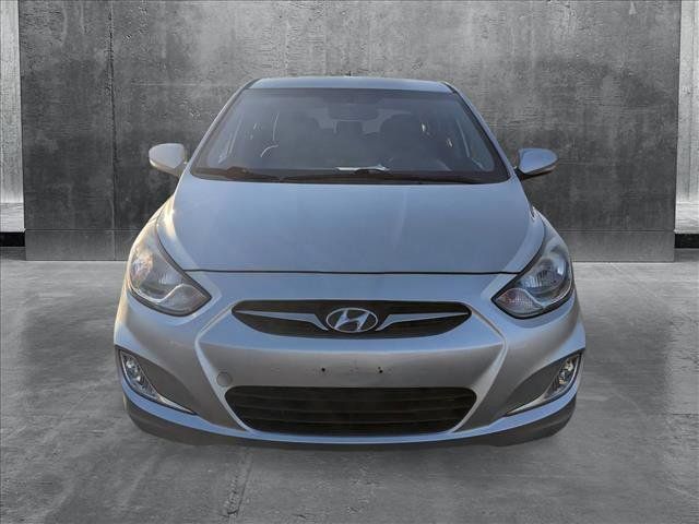 2013 Hyundai Accent SE