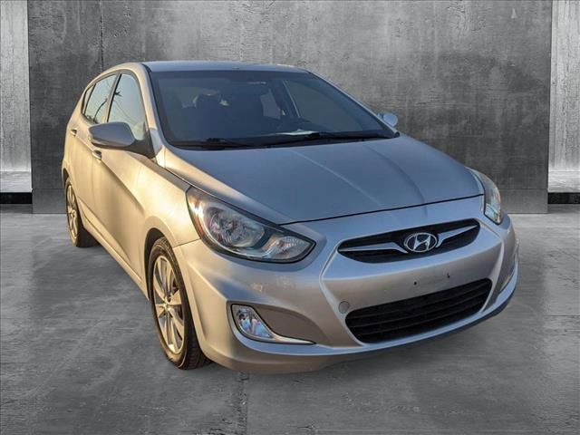 2013 Hyundai Accent SE