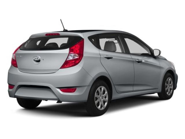 2013 Hyundai Accent SE