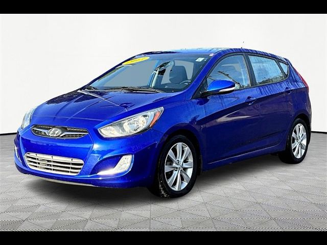 2013 Hyundai Accent SE