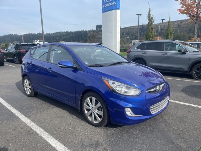 2013 Hyundai Accent SE