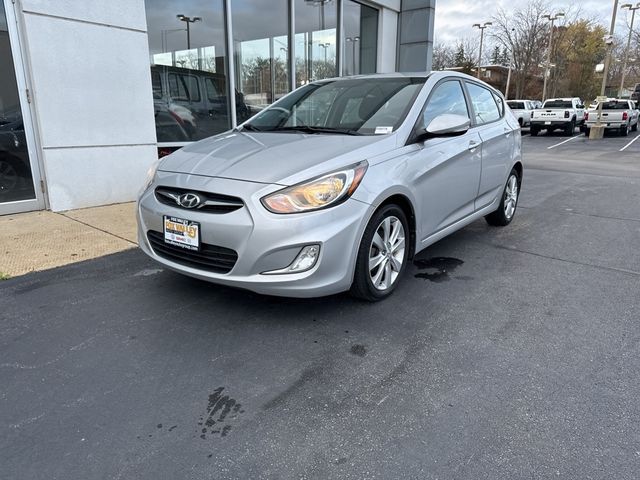 2013 Hyundai Accent SE