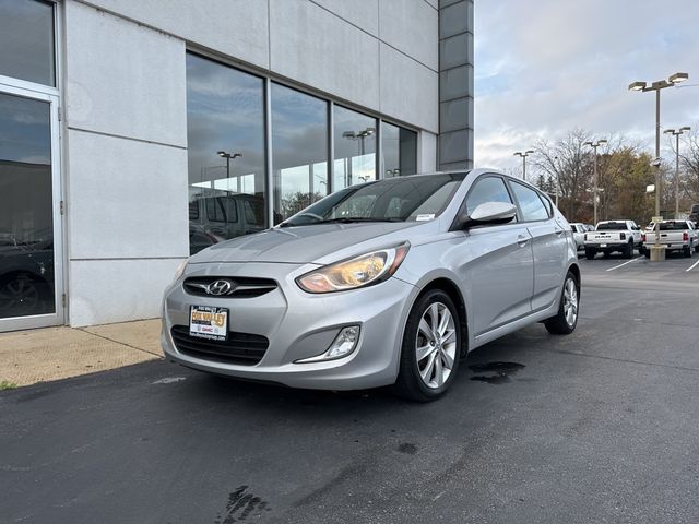 2013 Hyundai Accent SE