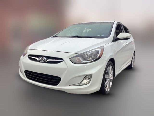 2013 Hyundai Accent SE